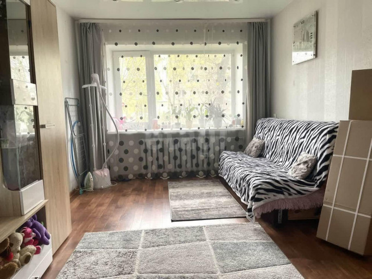 2-комн квартира улица Добролюбова, 33