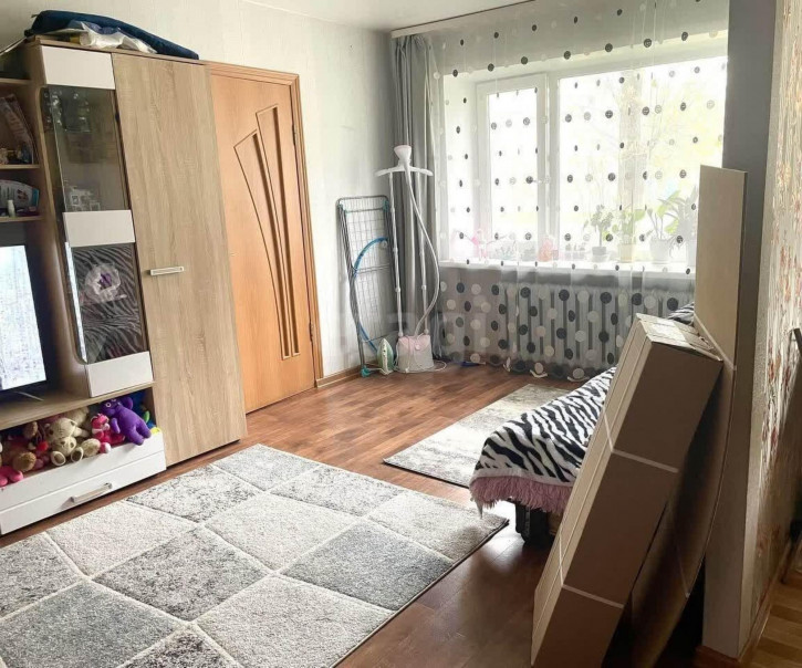 2-комн квартира улица Добролюбова, 33