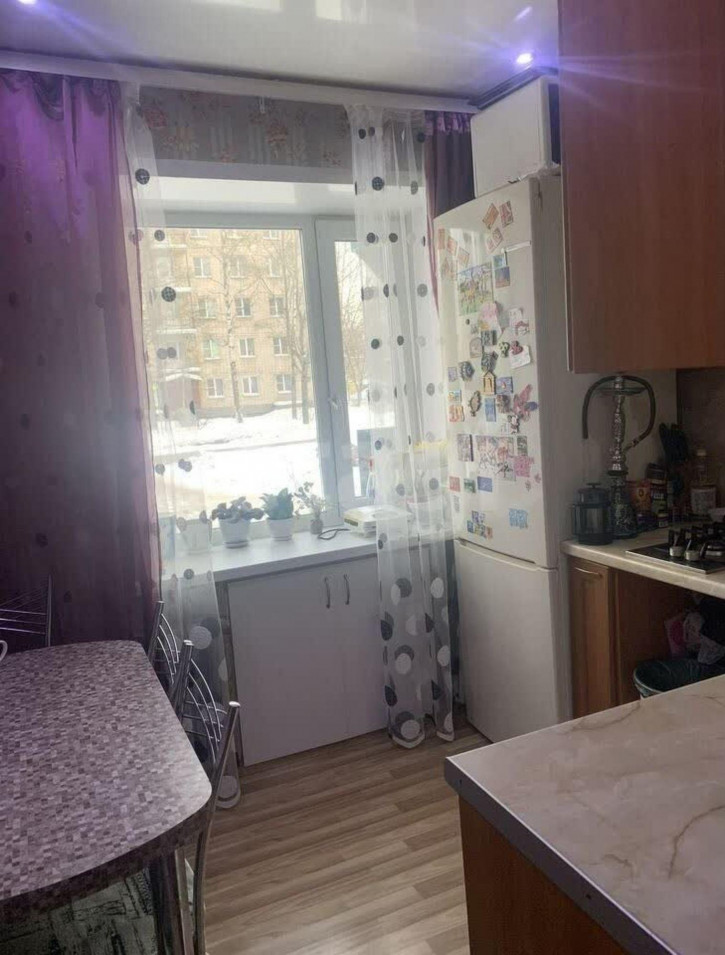 2-комн квартира улица Добролюбова, 33