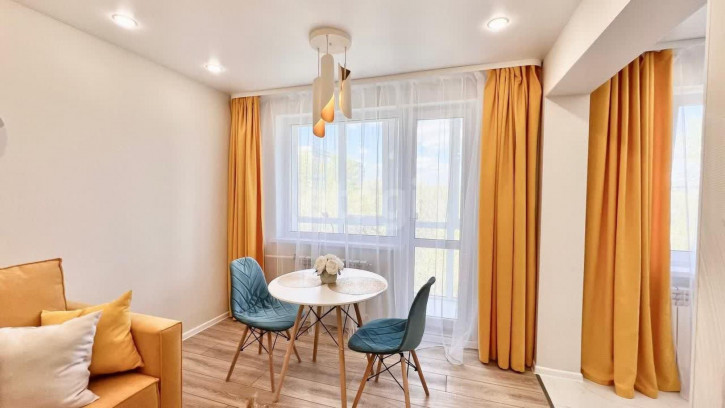 2-комн квартира Завертяева, 23