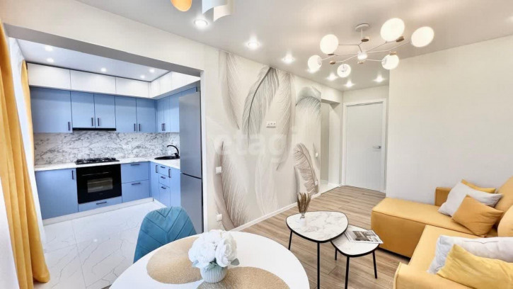 2-комн квартира Завертяева, 23