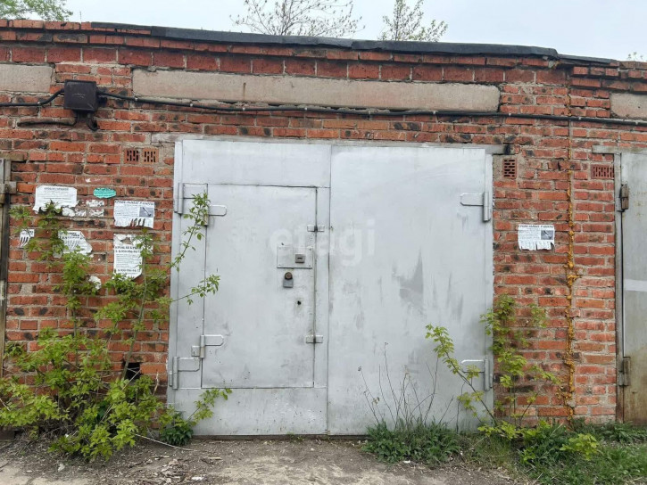 Гараж/парковка Завертяева 4а