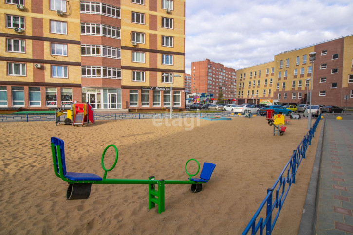 3-комн квартира Заречный проезд, 39а/2