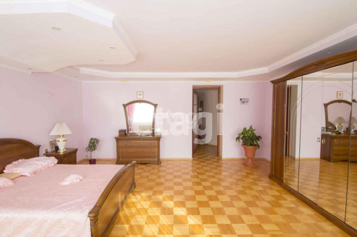 3-комн квартира Червишевский тракт, 7
