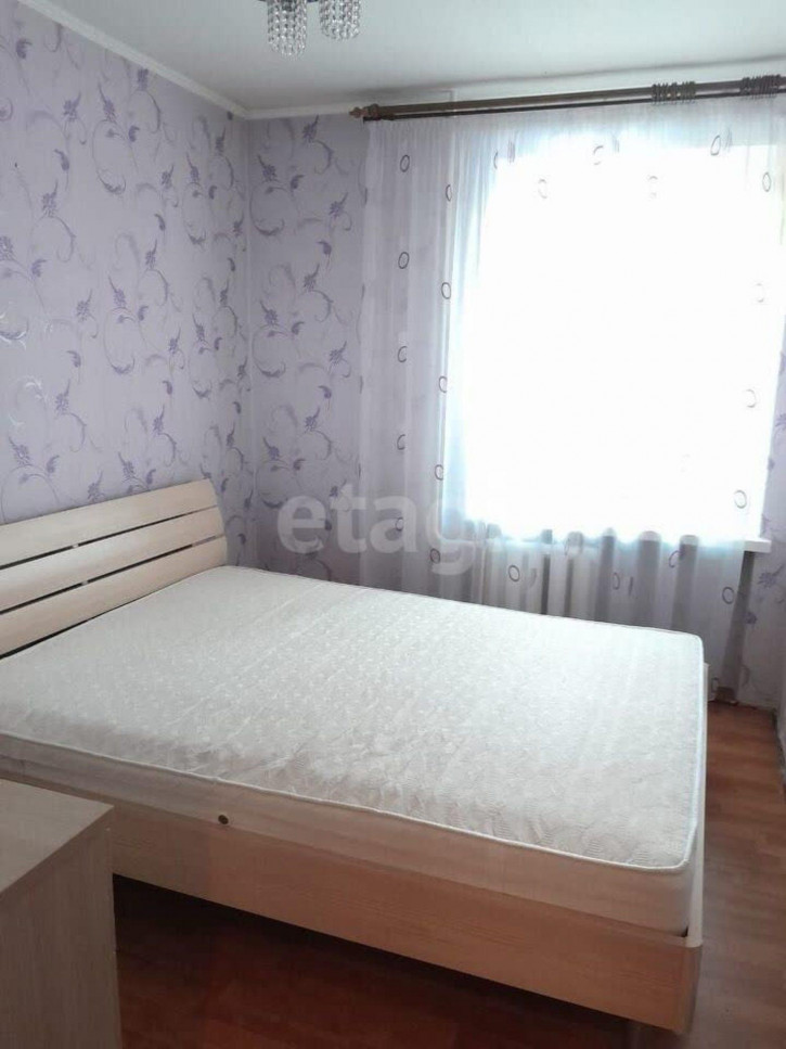 3-комн квартира Холодильная, 84