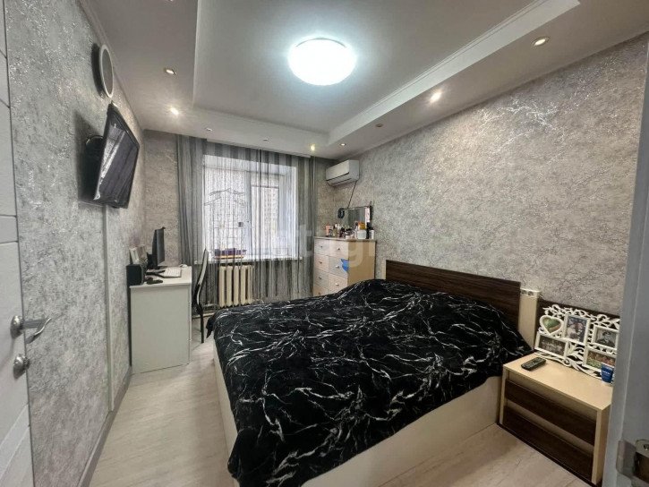 2-комн квартира Спорта, 91