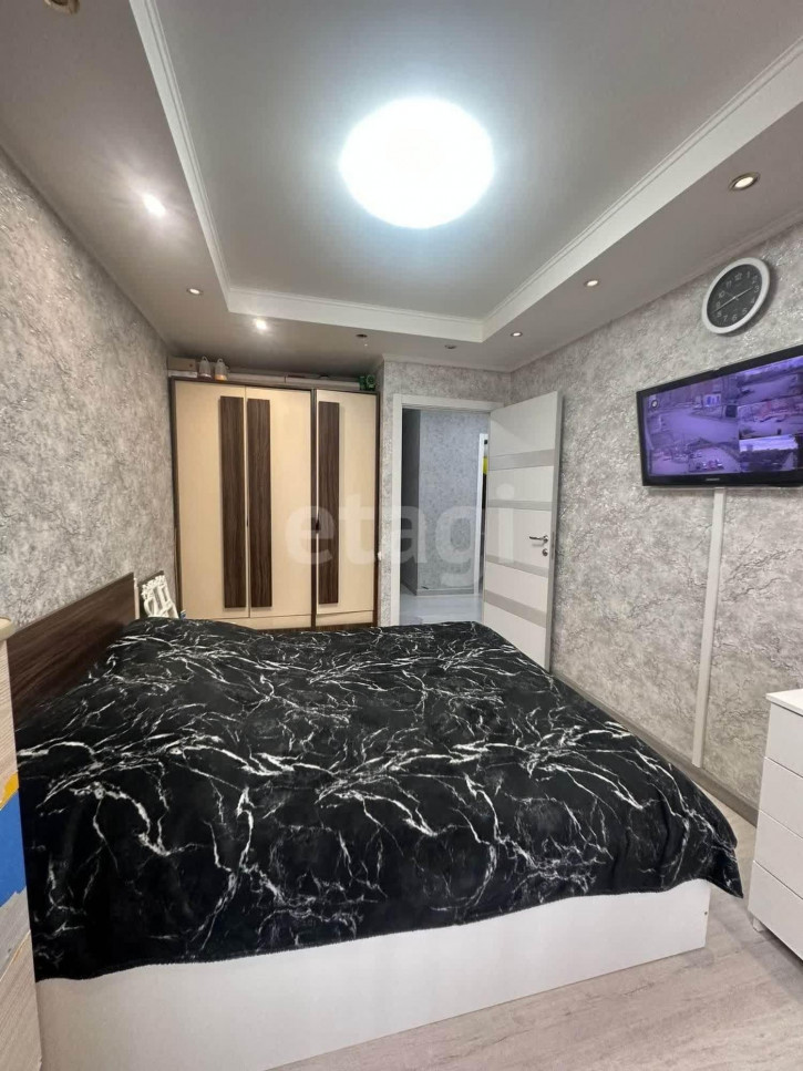 2-комн квартира Спорта, 91