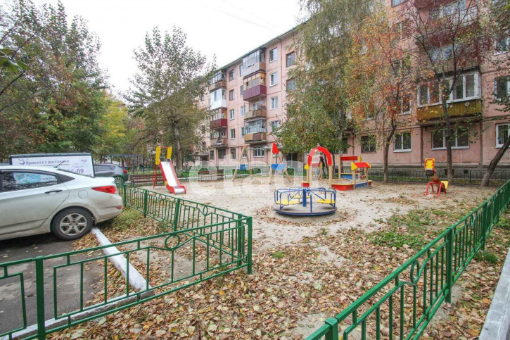 2-комн квартира Белинского, 14