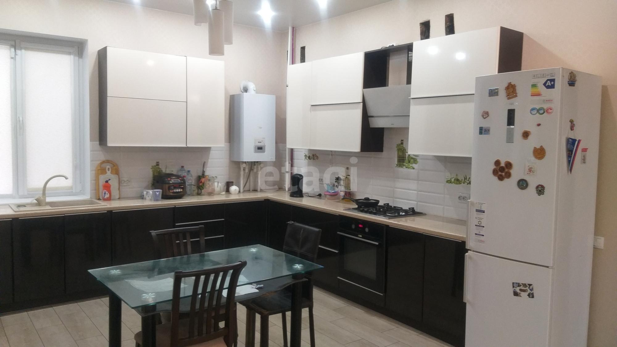 Купить дачу, дом, коттедж за 11 500 000 рублей на 4-й Карьерный проезд