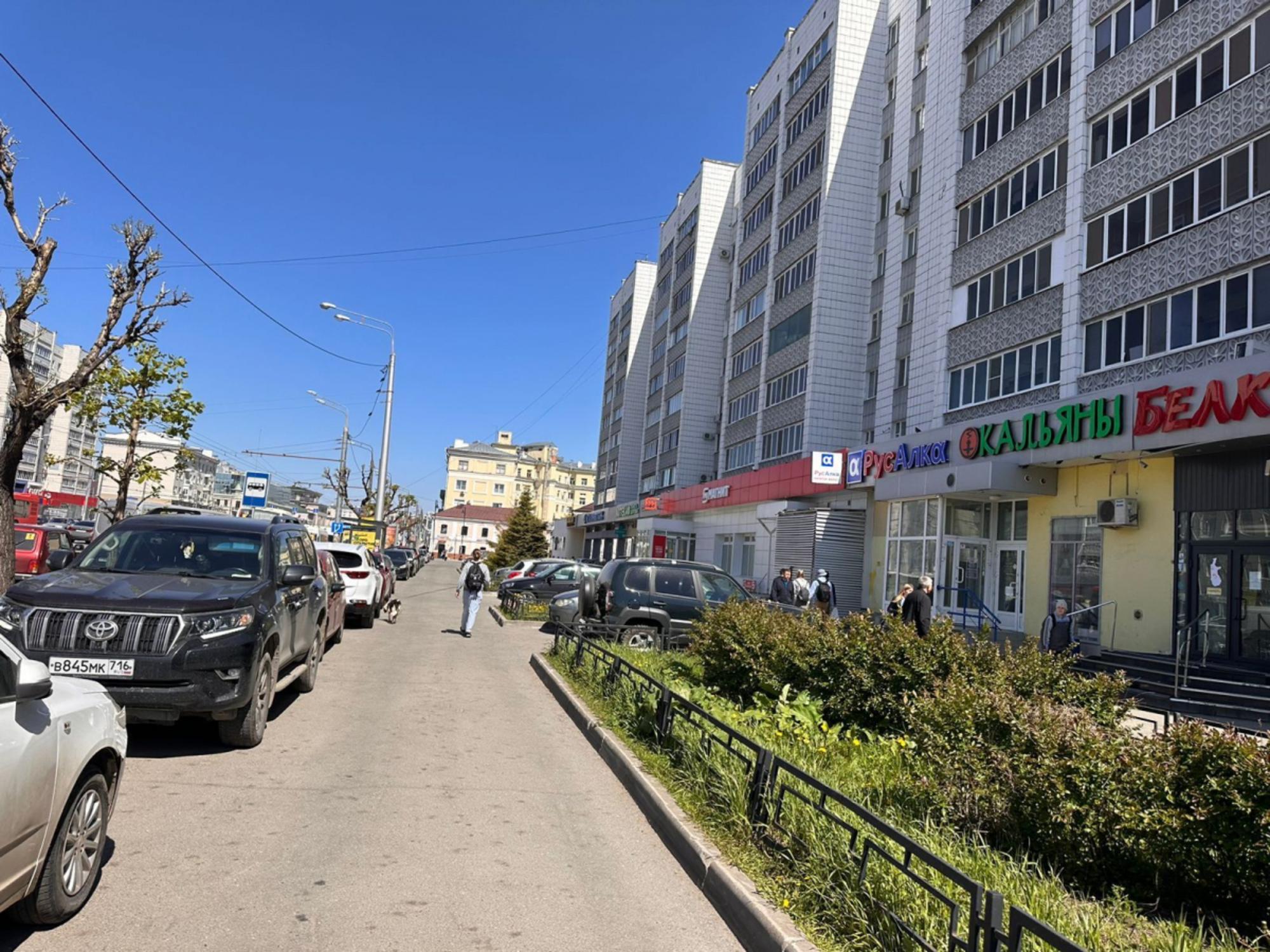 Купить помещение свободного назначения за 130 000 000 рублей на ул Татарстан, 7