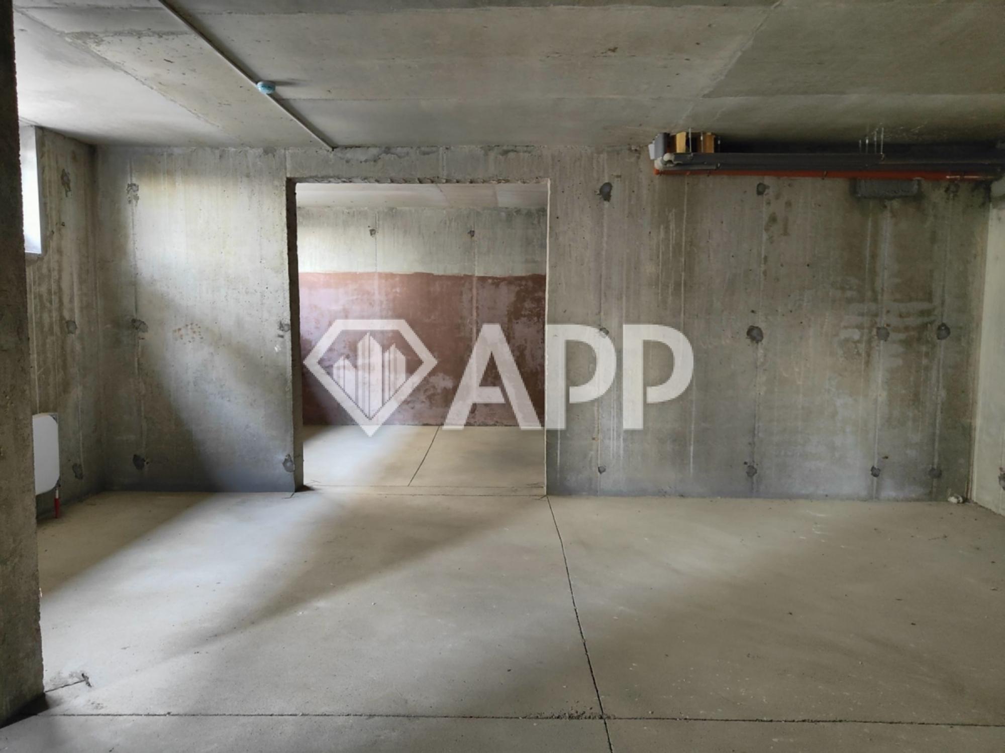 Купить торговое помещение за 2 525 000 рублей на ул Заполярная, 35 Купить торговое помещение за 2 525 000 рублей на ул Заполярная, 35