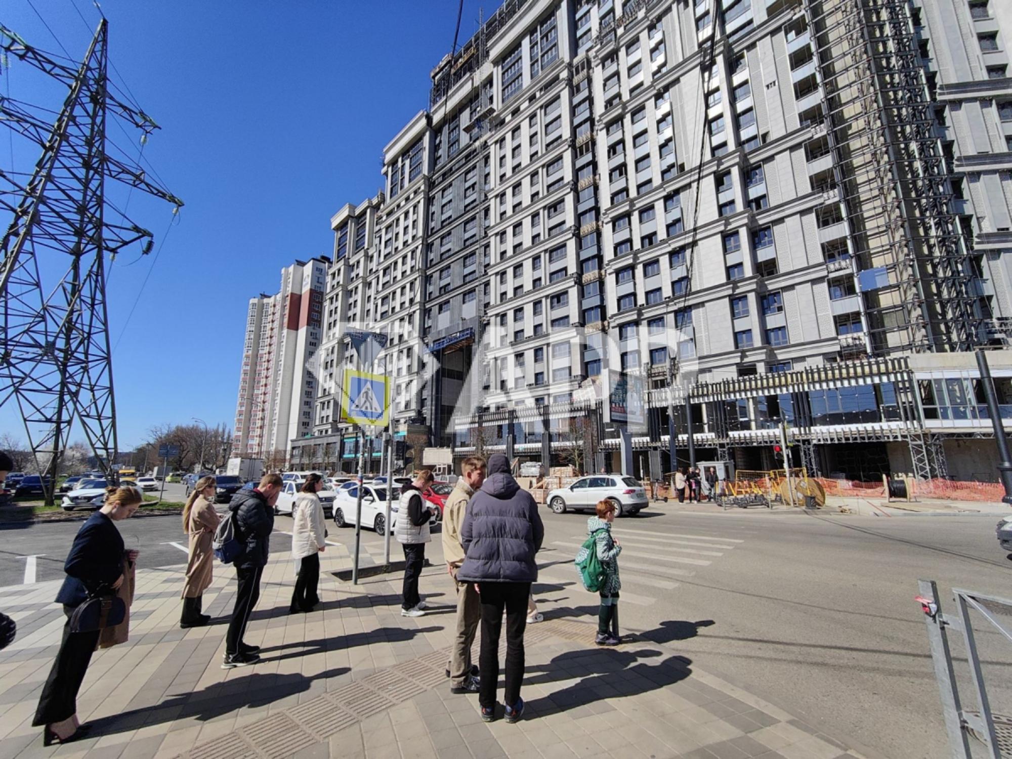 Купить торговое помещение за 27 742 500 рублей на ул Школьная, 1
