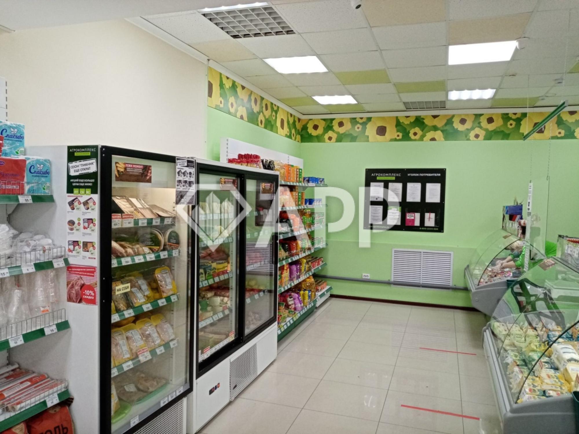 Сдать торговое помещение за 174 300 рублей на пр-кт Дзержинского, 203
