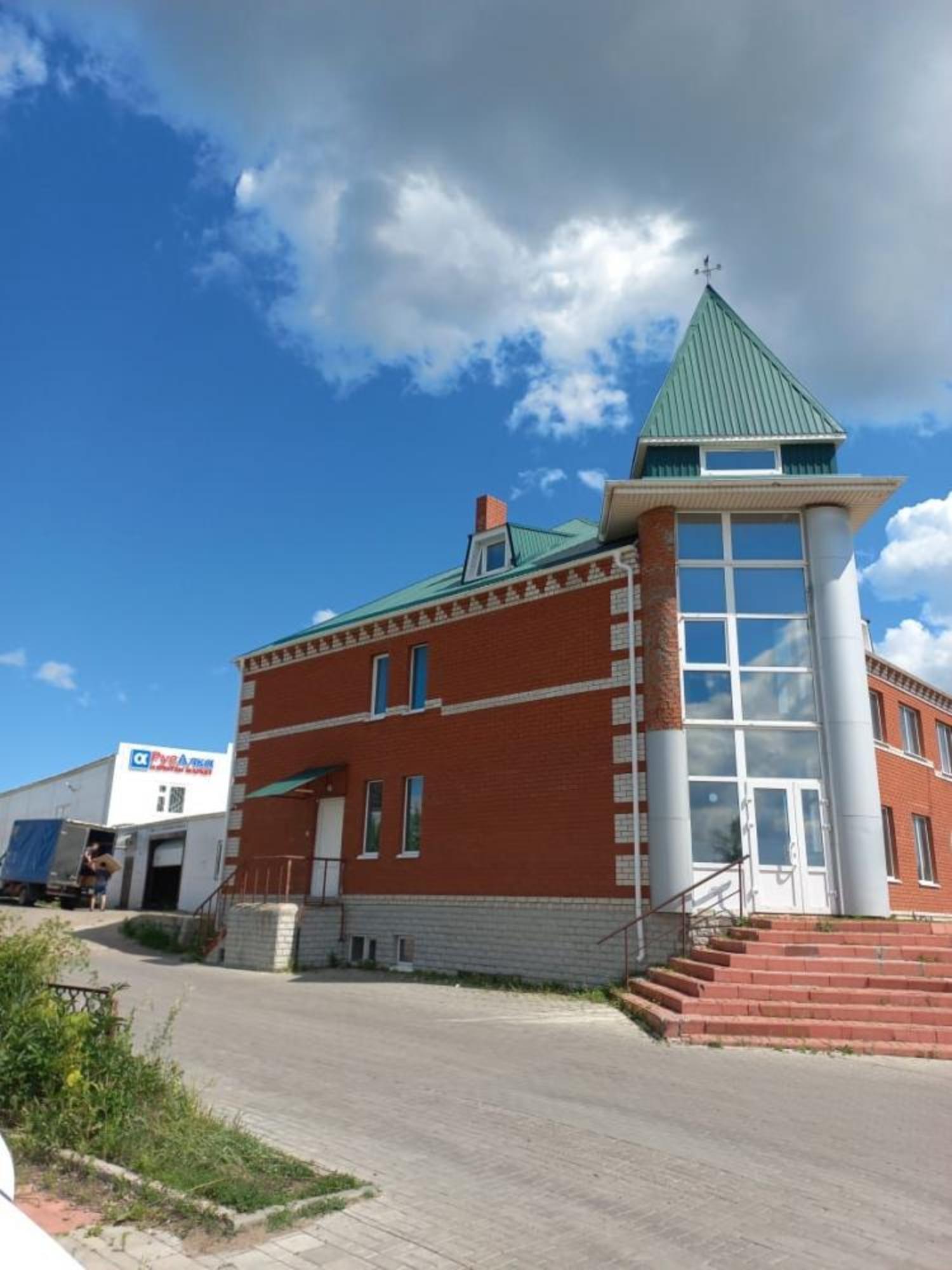 Купить офис, помещение под офис за 27 000 000 рублей на ул Ломоносова, 1А