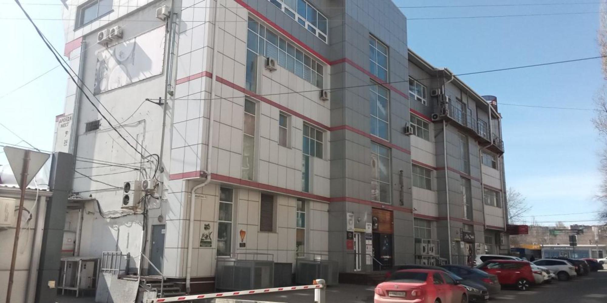 Купить торговое помещение за 14 000 000 рублей на ул 7-й Гвардейской, 11б