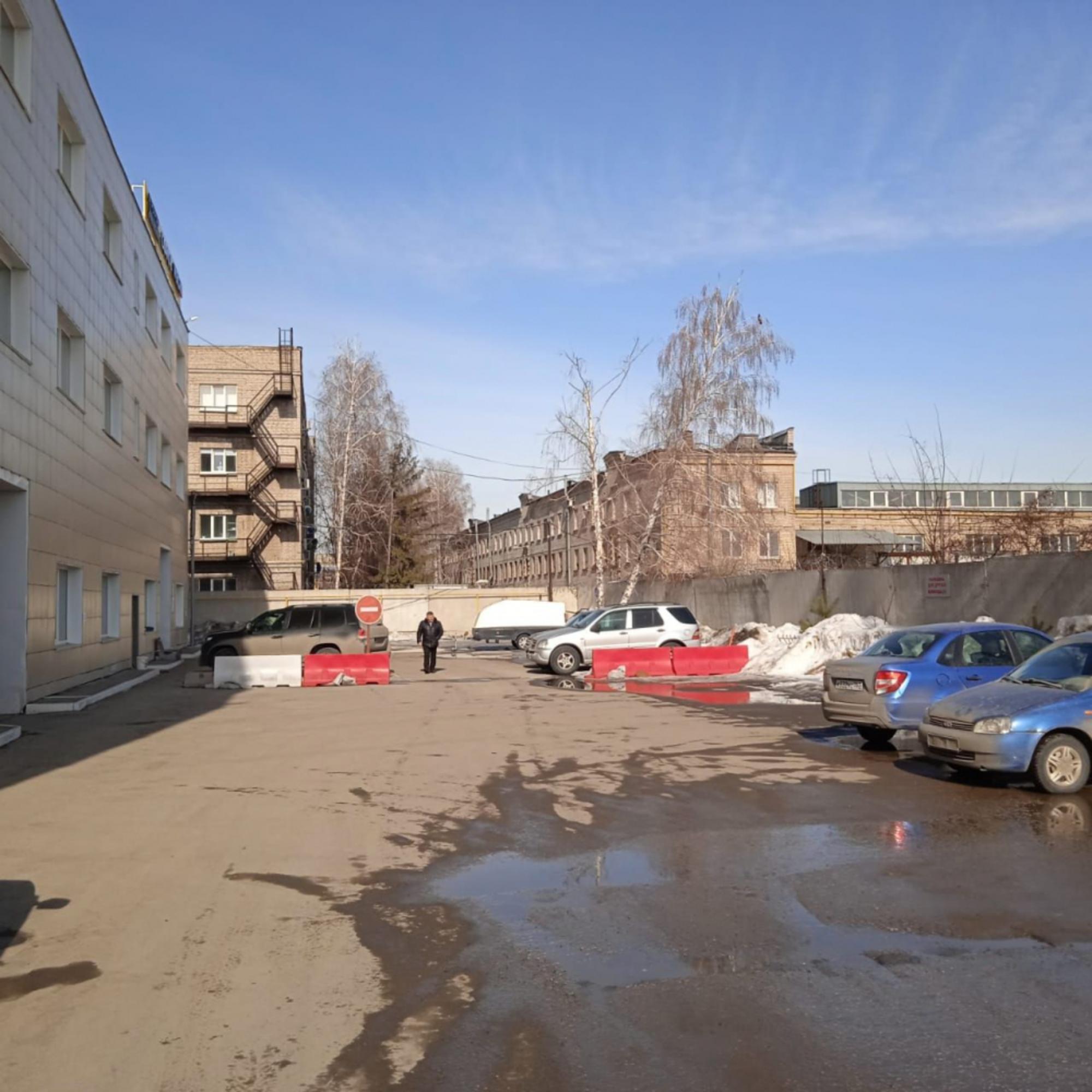 Купить офис, помещение под офис за 205 000 000 рублей на Заводское шоссе, 14