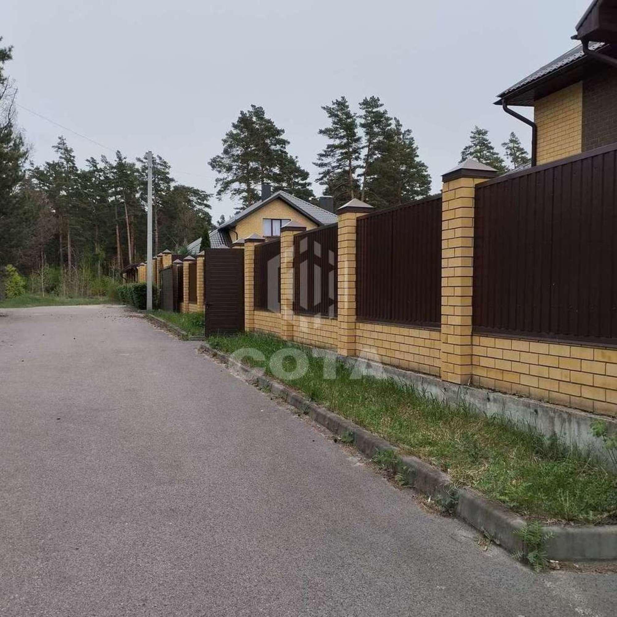 Купить дачу, дом, коттедж за 26 500 000 рублей на Абхазский переулок, 13