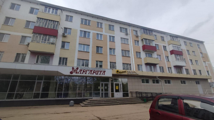 Земельный участок пр-кт Раиса Беляева, 82