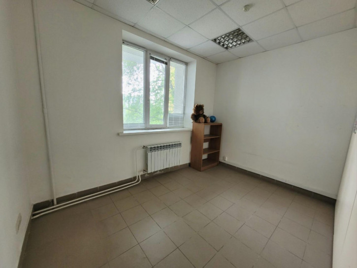 Офис ул 22 Партсъезда, 182