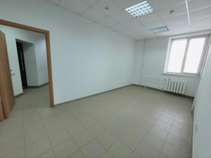 Офис ул 22 Партсъезда, 182