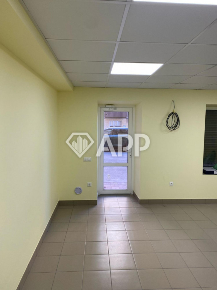 Торговое помещение ул Новороссийская, 75