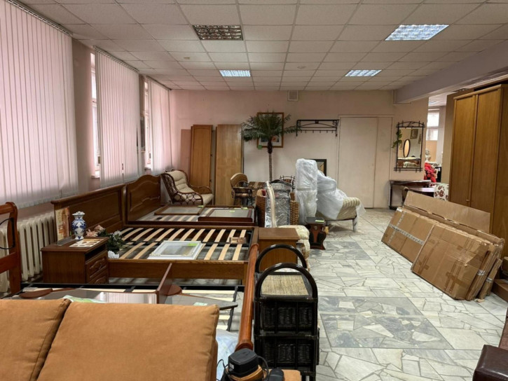 Помещение свободного назначения пр-кт Победы, 35