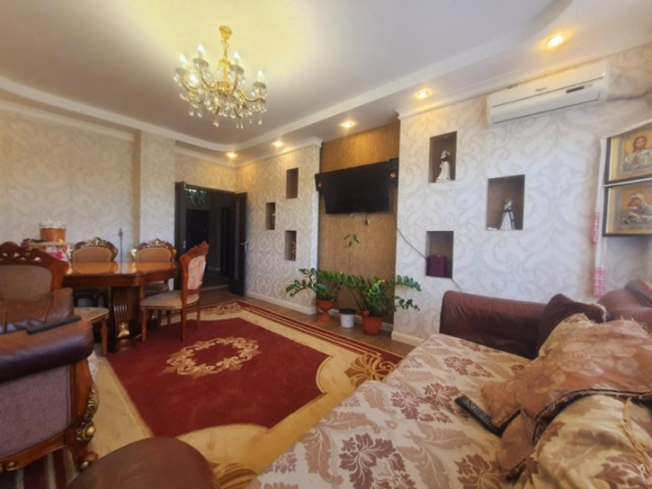 3-комн квартира СЕВЕРНАЯ ЗВЕЗДА улица, 10