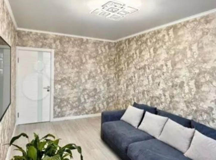 3-комн квартира половинко улица, 101