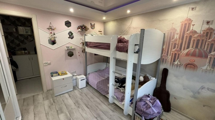 3-комн квартира авиагородок улица, 101