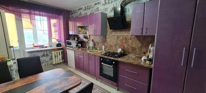 3-комн квартира Воровского улица, 101