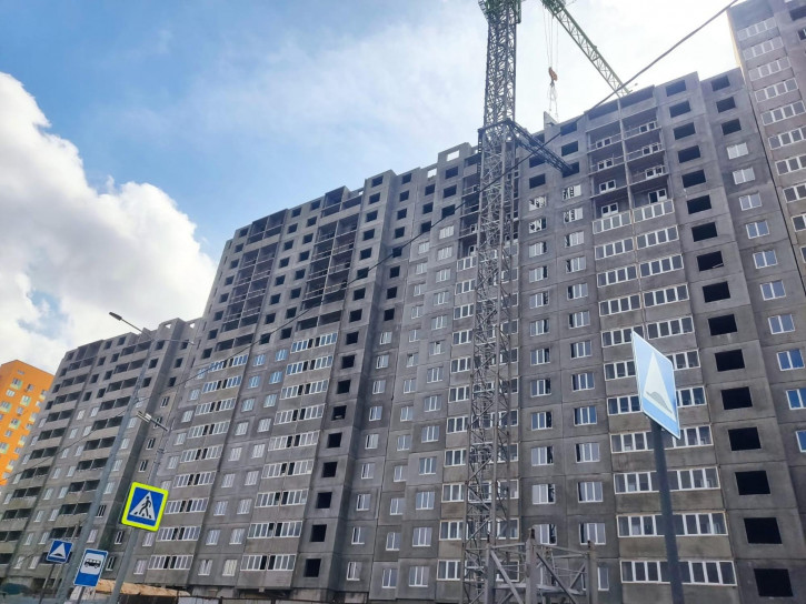 1-комн квартира в новом доме улица Братьев Хусаиновых, 8
