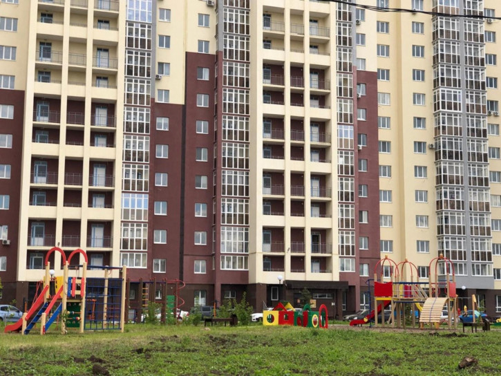 3-комн квартира в новом доме улица Неплюева, 2