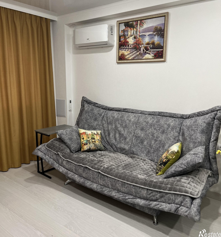 2-комн квартира Тельмана, 45
