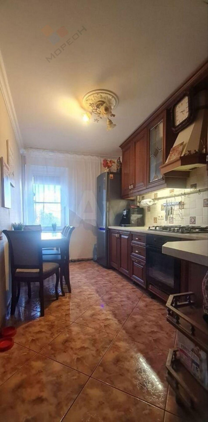 3-комн квартира Игнатова ул, 16