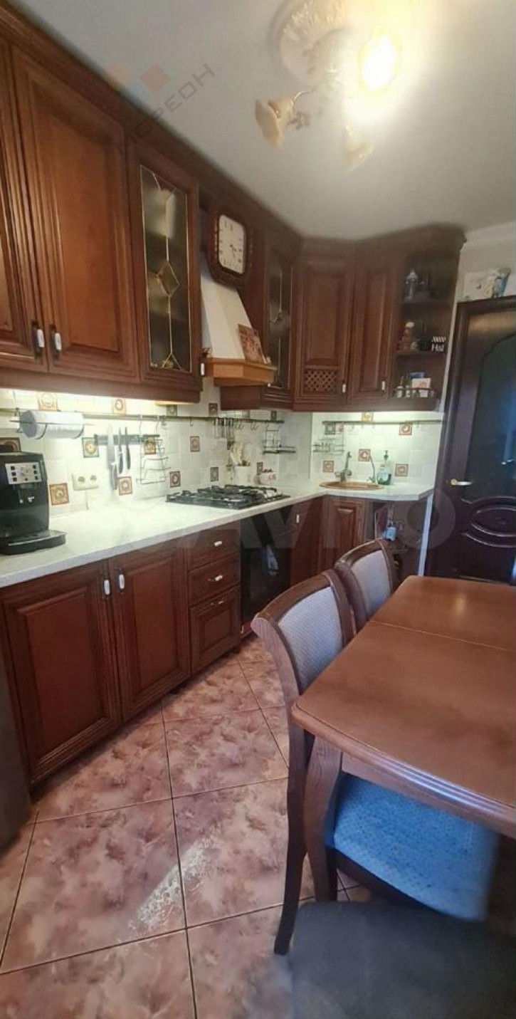 3-комн квартира Игнатова ул, 16