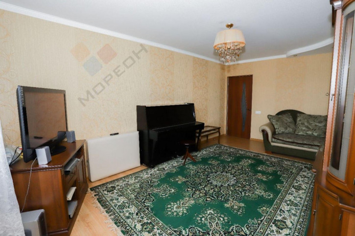 3-комн квартира Красных Партизан ул, 4/4