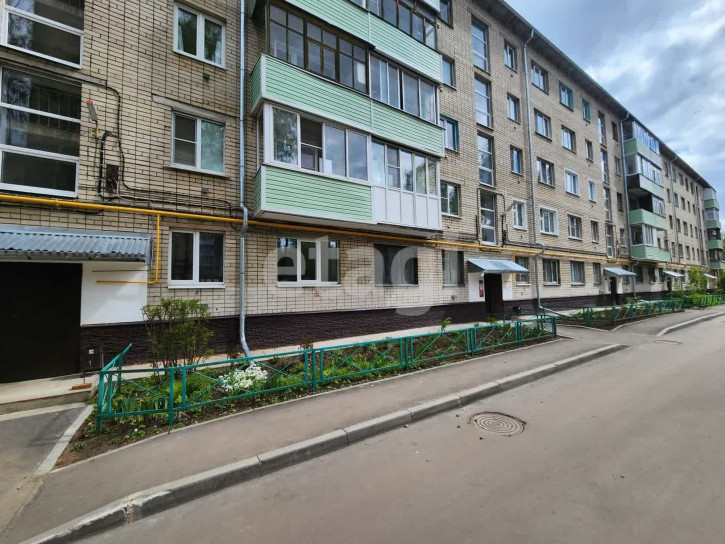 1-комн квартира Голубкова, 14