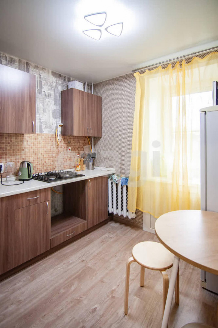 1-комн квартира Новосельская, 15