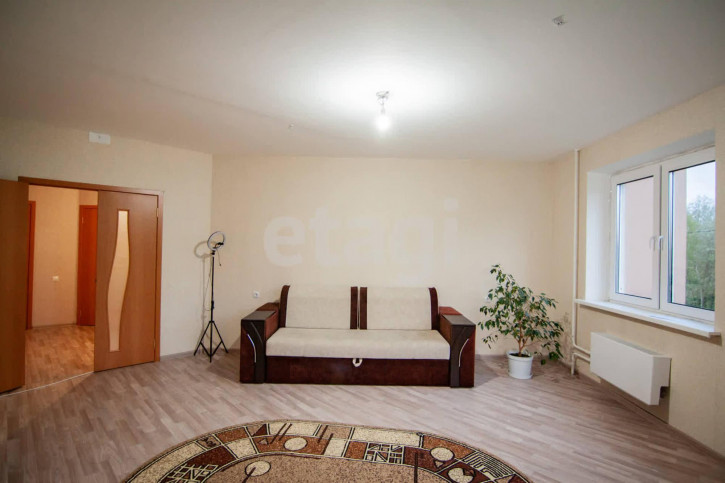 3-комн квартира Олега Юрасова, 1