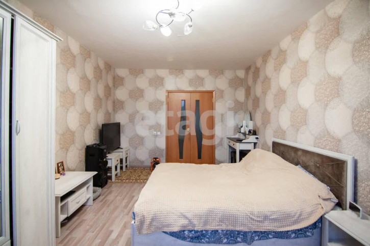 3-комн квартира Олега Юрасова, 1