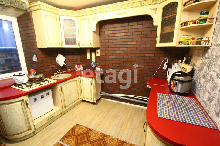 2-комн квартира Индустриальная, 32