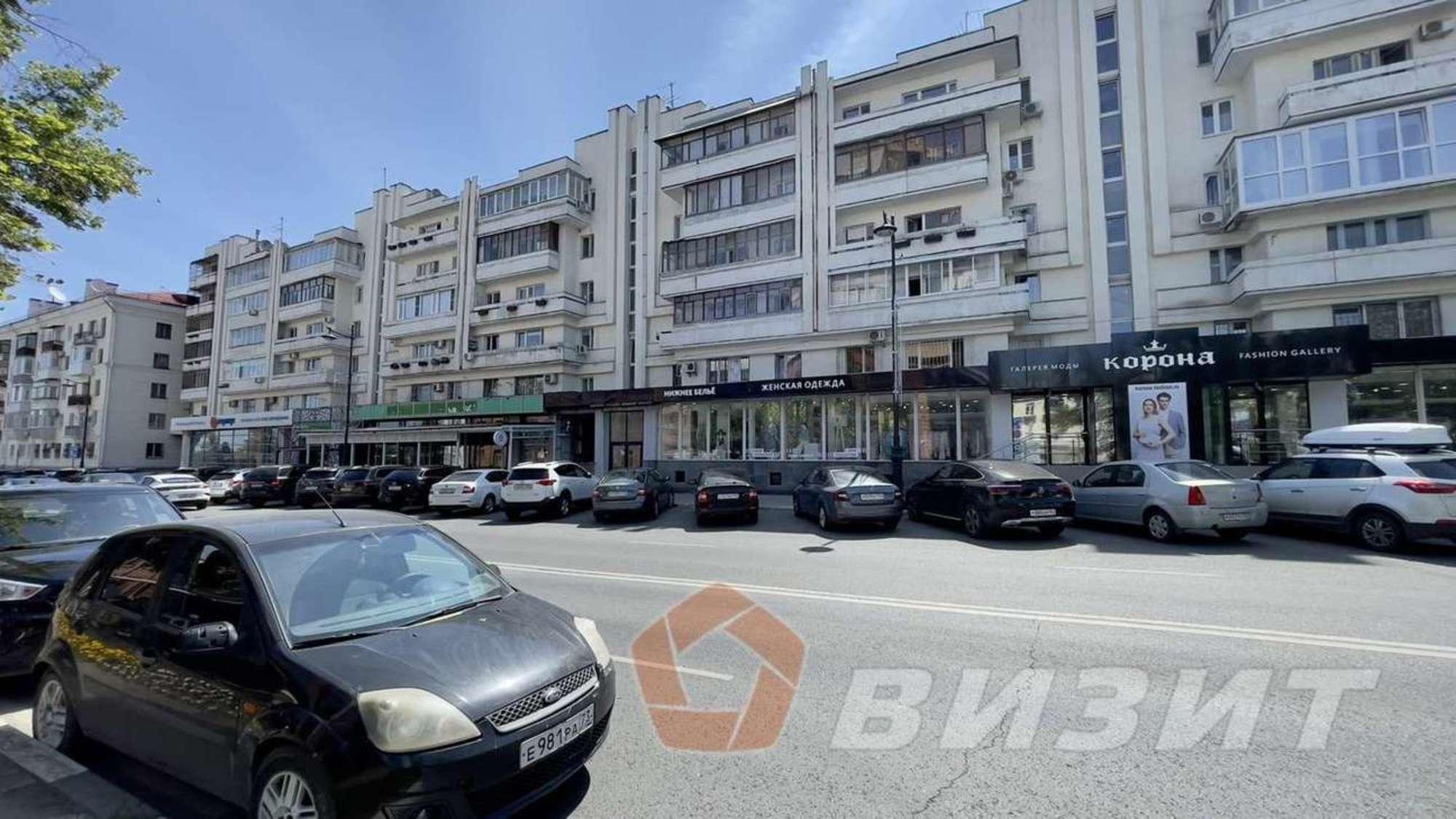 Сдать торговое помещение за 370 500 рублей на Молодогвардейская улица, 153