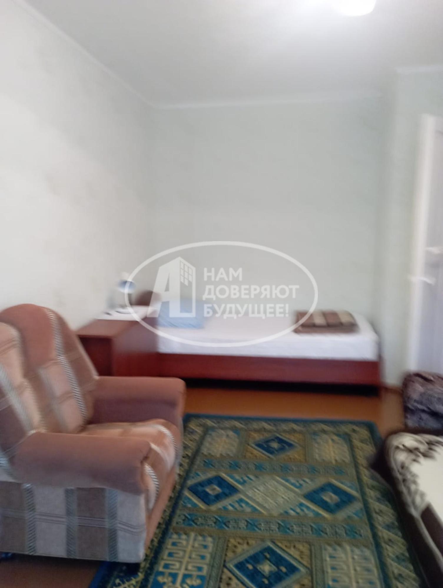 Купить квартиру за 1 800 000 рублей на Октябрьский проспект, 8