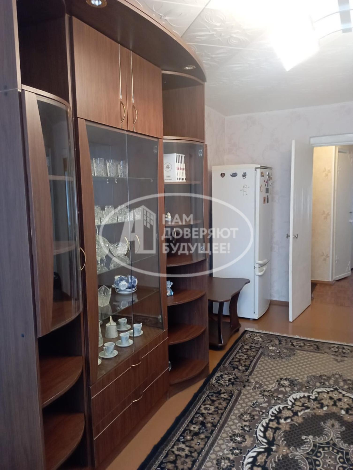 Купить квартиру за 1 800 000 рублей на Октябрьский проспект, 8