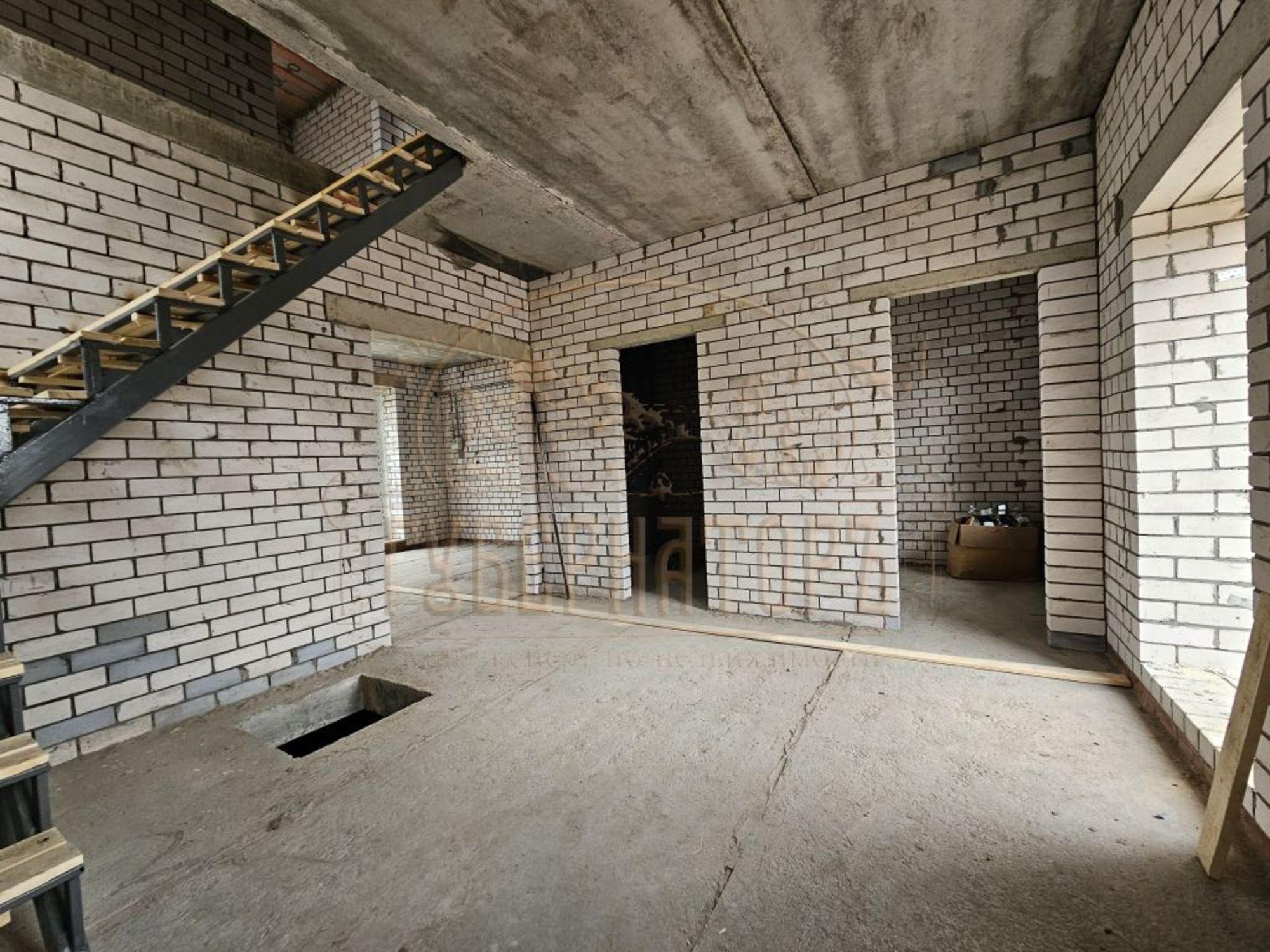 Купить дачу, дом, коттедж за 8 500 000 рублей на Домоткановская ул, 6а/1