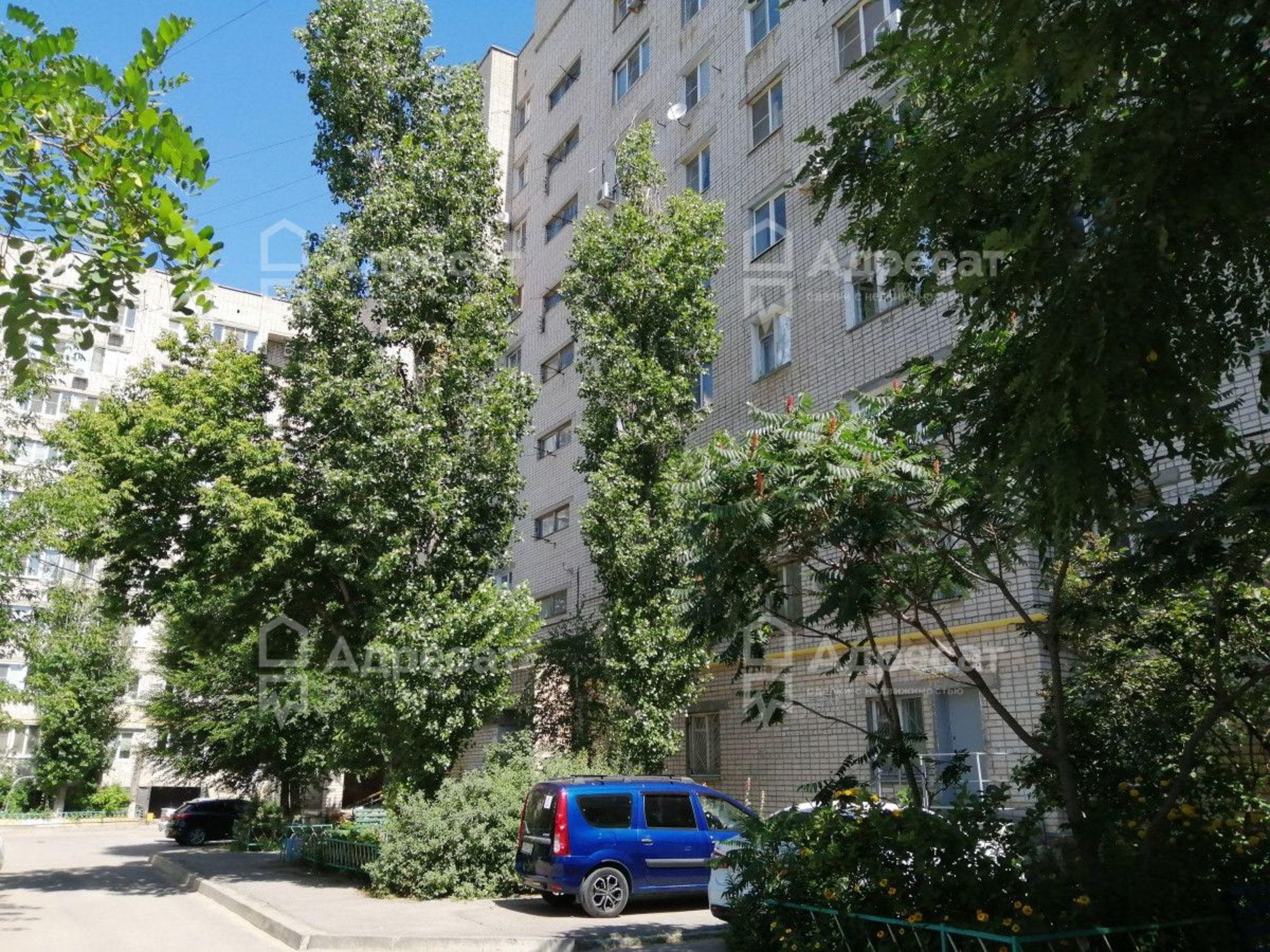 Купить квартиру за 4 150 000 рублей на ул. Германа Титова,  д.60