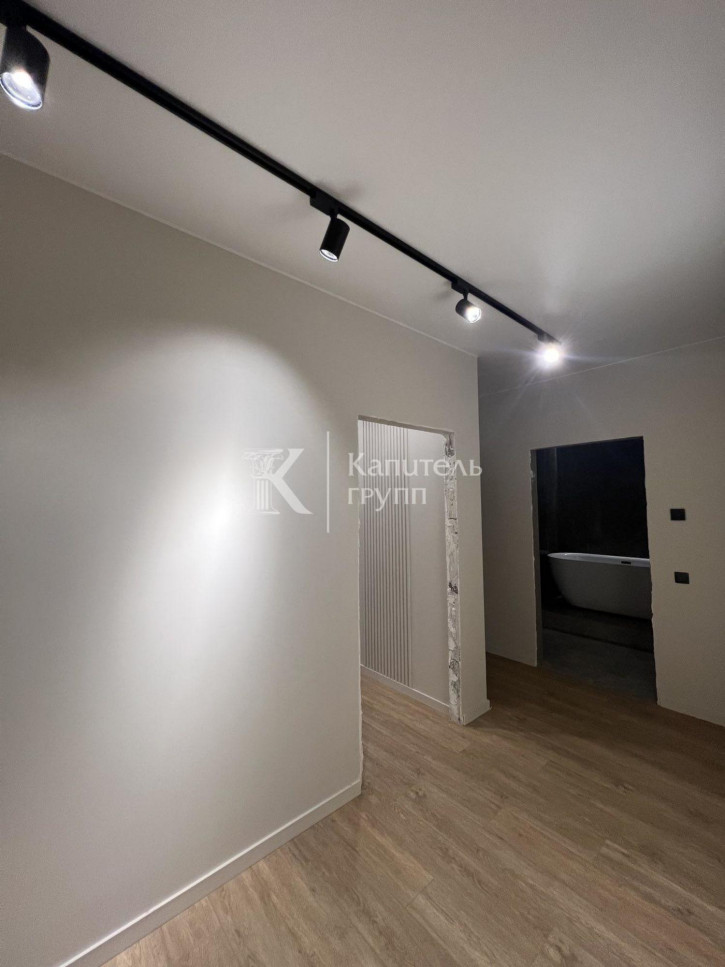 2-комн квартира улица Федюнинского, 30к7