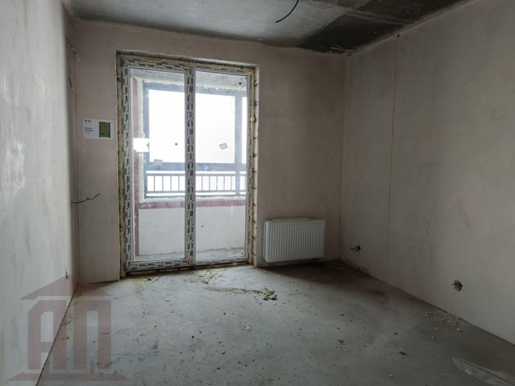 3-комн квартира в новом доме Цветочная ул, 64