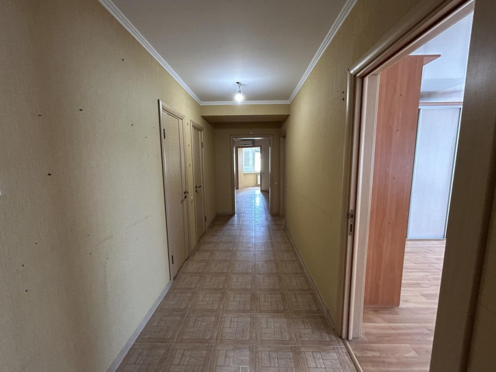 2-комн квартира улица Ленина, 223к3
