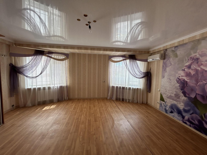 2-комн квартира улица Ленина, 223к3